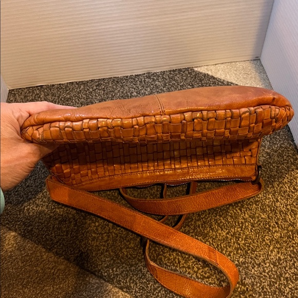 Vilenca Holland Leather Purse - Picture 9 of 9